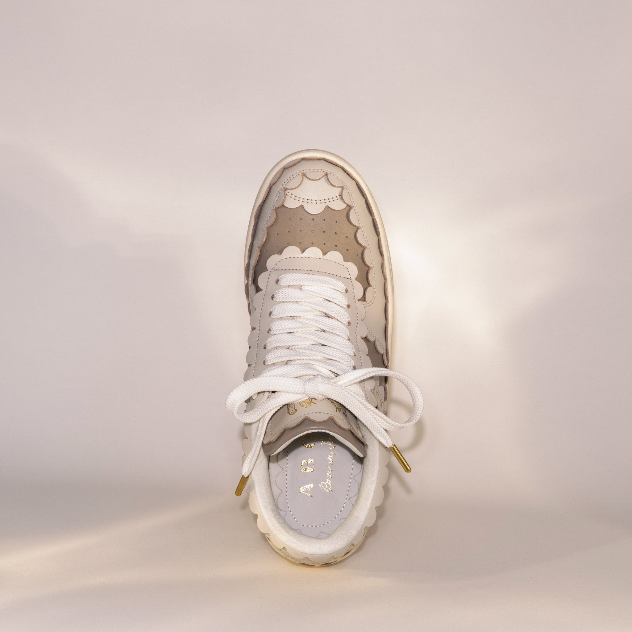Vespera Sneaker Biscotti - ABODI TRANSYLVANIA